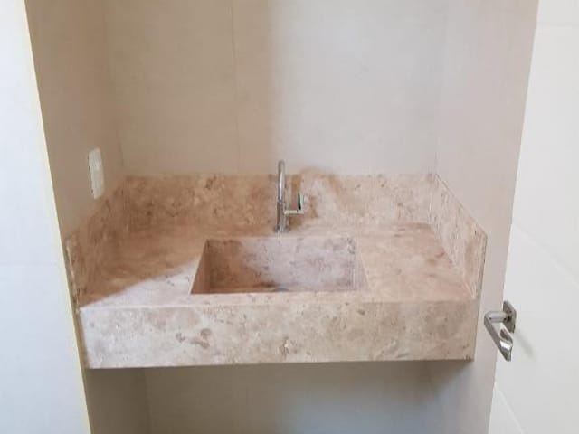 Foto do Casa - Casa com 3 dormitórios à venda, 190 m² por R$ 890.000,00 - Estância dos Ipês - Uberaba/MG | ZUCATO IMOBILIARIA LTDA