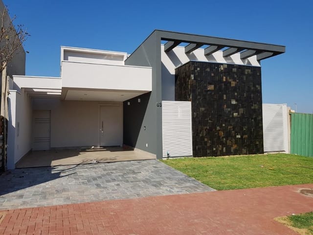 Foto do Casa - Casa com 3 dormitórios à venda, 190 m² por R$ 890.000,00 - Estância dos Ipês - Uberaba/MG | ZUCATO IMOBILIARIA LTDA