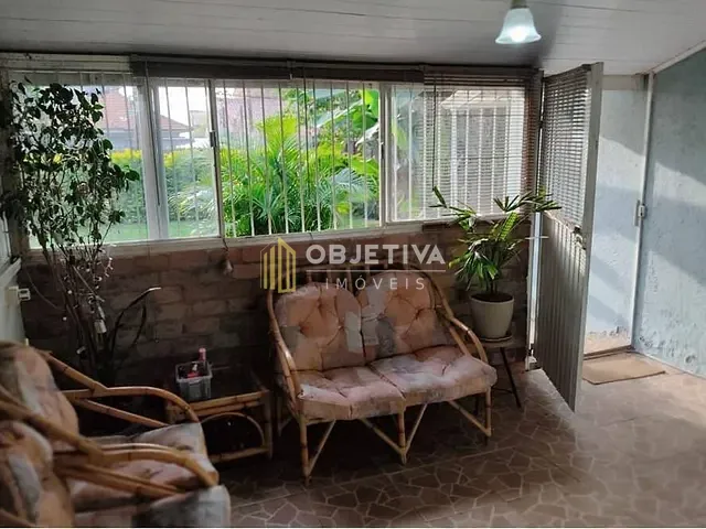 Casa 4 quartos e 2 banheiros, à venda, no bairro Sarandi em Porto Alegre