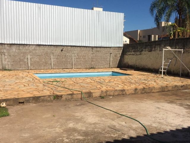 Foto do Casa - Casa com 3 dormitórios à venda, 184 m² por R$ 450.000,00 - Estados Unidos - Uberaba/MG | ZUCATO IMOBILIARIA LTDA