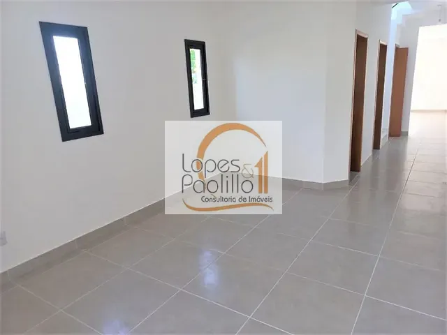 Casa com 200m² 3 quartos e 4 banheiros, à venda, no bairro Jardim dos Pinheiros em Atibaia