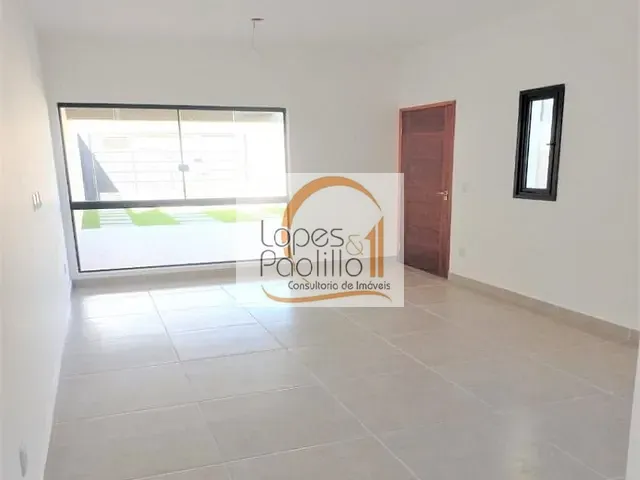 Casa com 200m² 3 quartos e 4 banheiros, à venda, no bairro Jardim dos Pinheiros em Atibaia