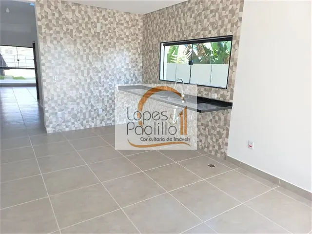 Casa com 200m² 3 quartos e 4 banheiros, à venda, no bairro Jardim dos Pinheiros em Atibaia