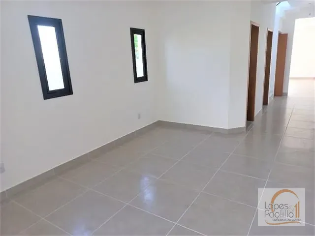 Casa com 200m² 3 quartos e 4 banheiros, à venda, no bairro Jardim dos Pinheiros em Atibaia