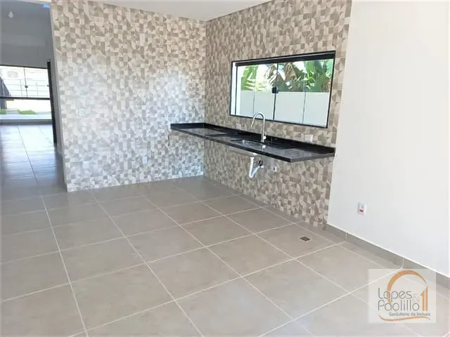 Casa com 200m² 3 quartos e 4 banheiros, à venda, no bairro Jardim dos Pinheiros em Atibaia