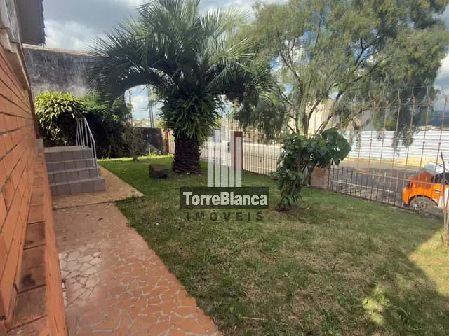 Casa com 600m² 4 quartos e 2 banheiros, para alugar, no bairro Oficinas em Ponta Grossa