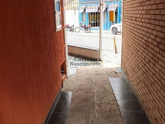 Casa com 220m², à venda, no bairro São João em Jacareí