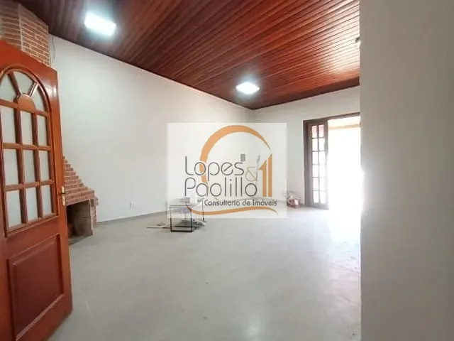 Casa com 347m² 3 quartos e 4 banheiros, para alugar, no bairro Condomínio Shangri-lá em Atibaia
