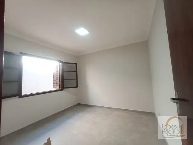 Casa com 347m² 3 quartos e 4 banheiros, para alugar, no bairro Condomínio Shangri-lá em Atibaia