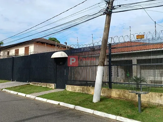 Casa com 550m² 7 quartos e 8 banheiros, à venda, no bairro Interlagos em São Paulo