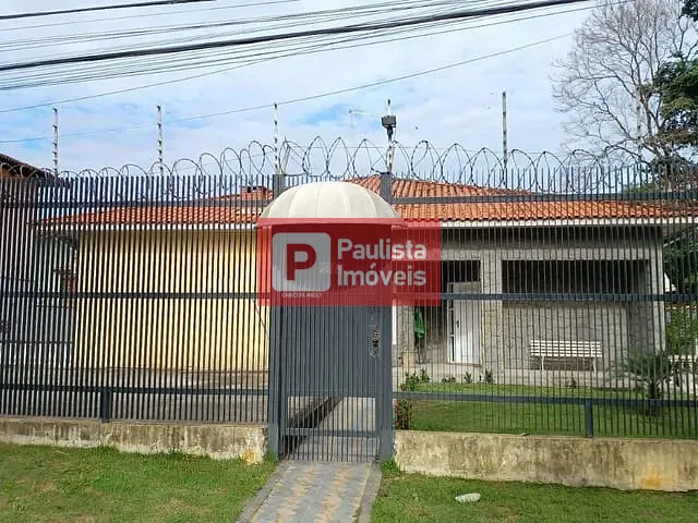 Casa com 550m² 7 quartos e 8 banheiros, à venda, no bairro Interlagos em São Paulo