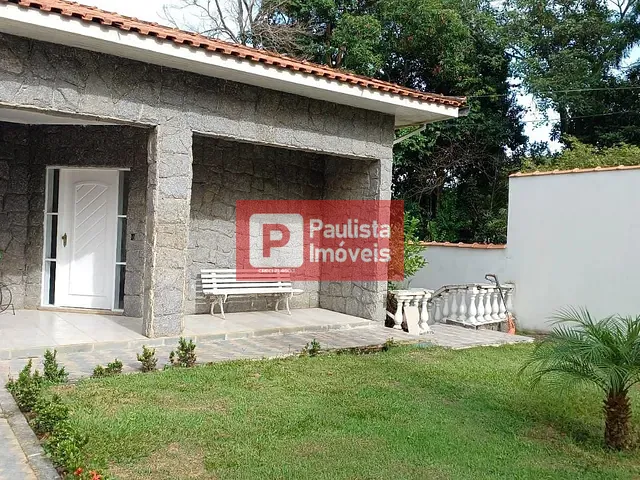 Casa com 550m² 7 quartos e 8 banheiros, à venda, no bairro Interlagos em São Paulo