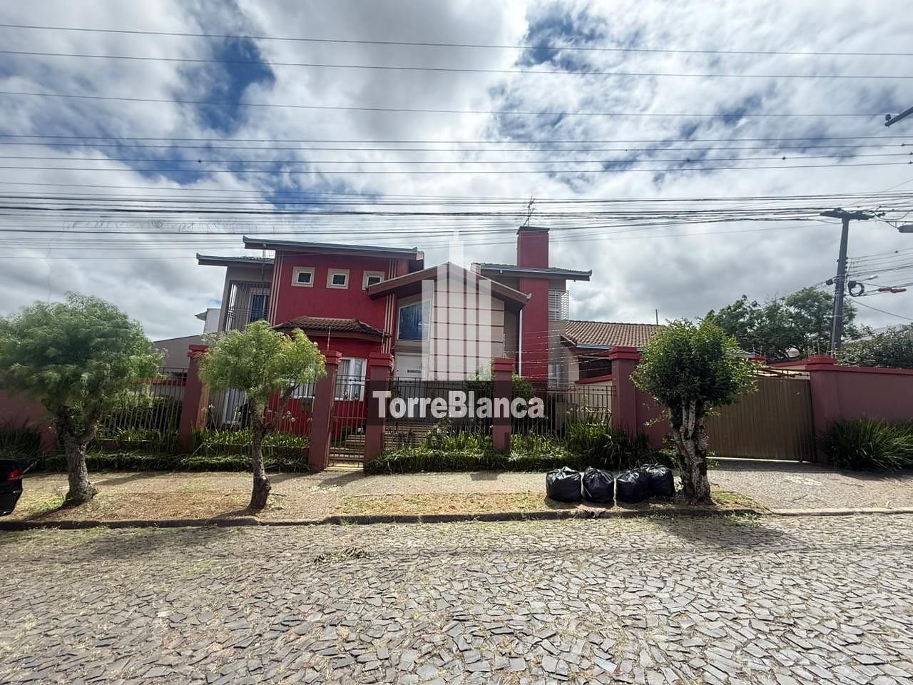 Casa, 2 quartos, 235 m² - Foto 2