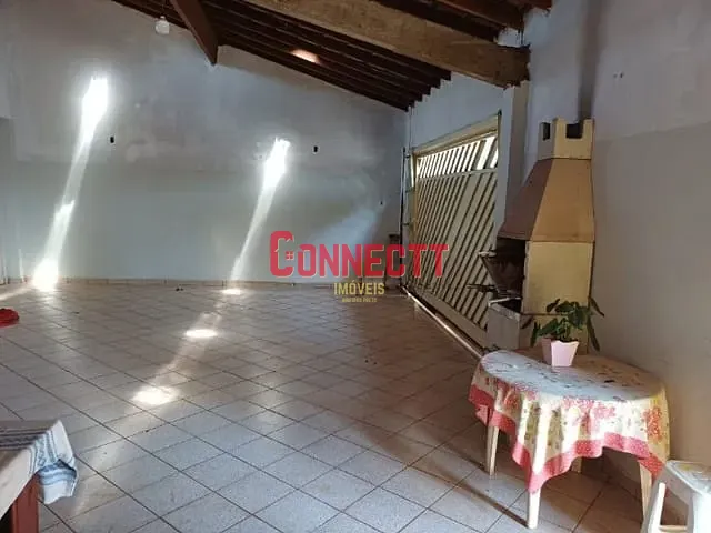 Casa com 200m² 4 quartos e 2 banheiros, à venda, no bairro Jardim São José em Ribeirão Preto