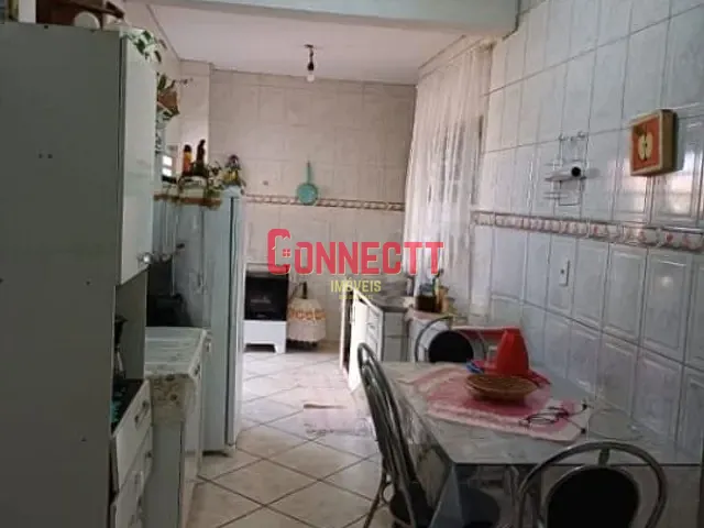 Casa com 200m² 4 quartos e 2 banheiros, à venda, no bairro Jardim São José em Ribeirão Preto
