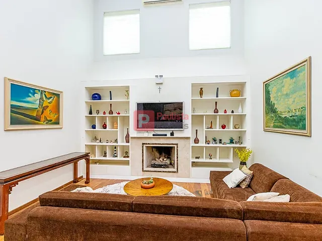 Casa com 380m² 4 quartos e 5 banheiros, à venda, no bairro Santo Amaro em São Paulo