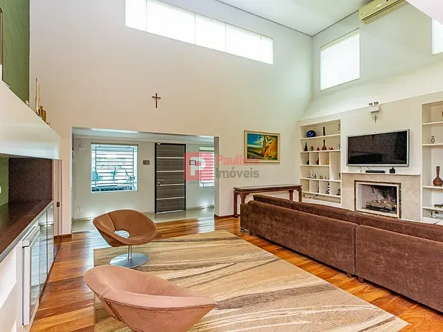 Casa com 380m² 4 quartos e 5 banheiros, à venda, no bairro Santo Amaro em São Paulo