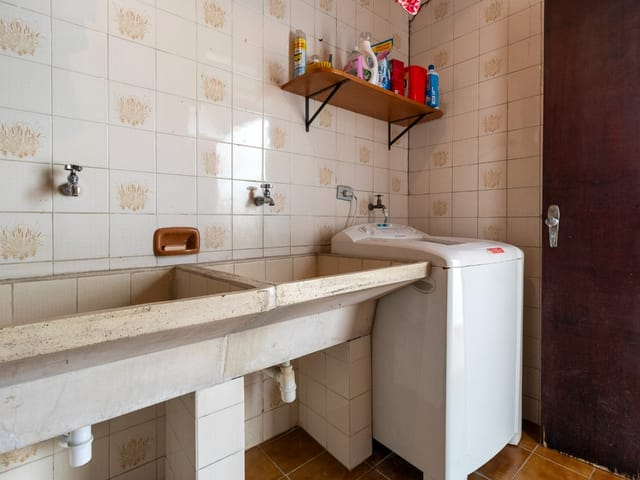 Casa com 162m² 5 quartos e 3 banheiros, à venda, no bairro Planalto Paulista em São Paulo
