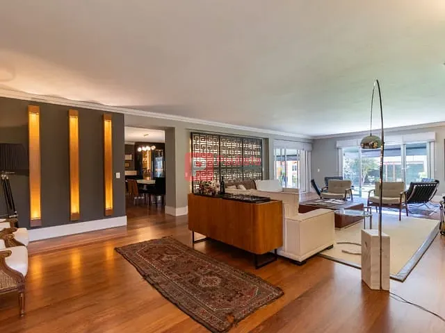 Casa com 899m² 4 quartos e 8 banheiros, à venda ou para alugar, no bairro Alto da Boa Vista em São Paulo
