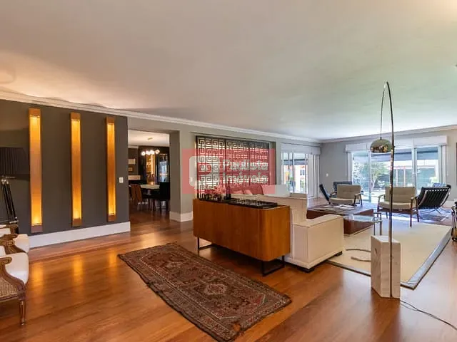 Casa com 899m² 4 quartos e 8 banheiros, à venda ou para alugar, no bairro Alto da Boa Vista em São Paulo