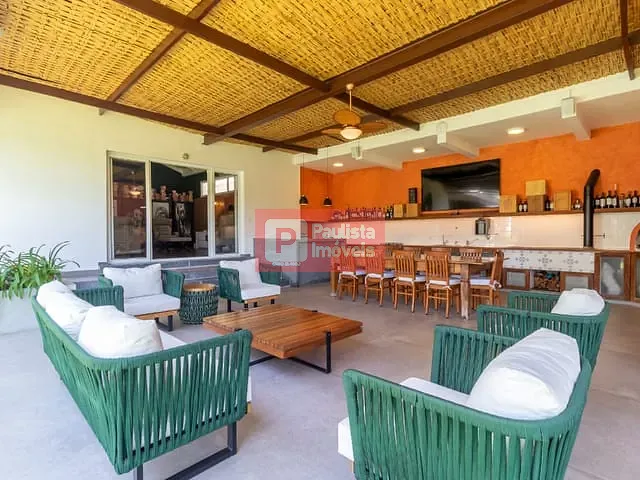 Casa com 899m² 4 quartos e 8 banheiros, à venda ou para alugar, no bairro Alto da Boa Vista em São Paulo