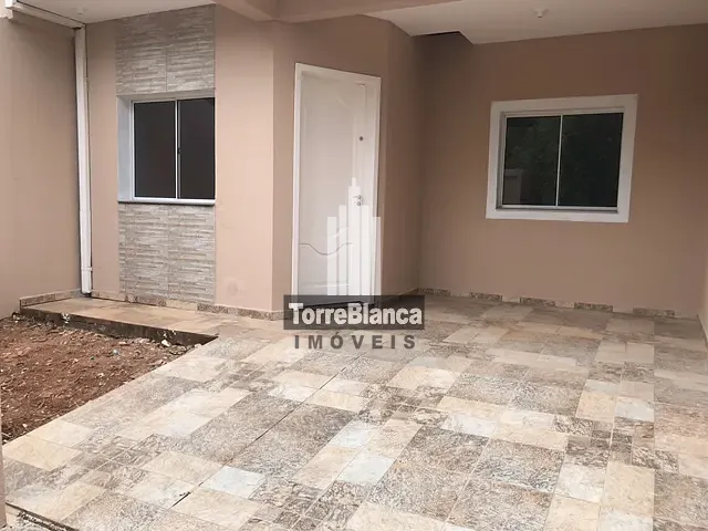 Casa com 55m² 2 quartos e 1 banheiro, para alugar, no bairro Uvaranas em Ponta Grossa