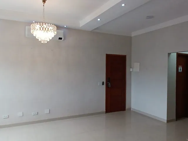 Casa com 21145m² 2 quartos e 2 banheiros, à venda, no bairro Chácara Pavoeiro em Cotia