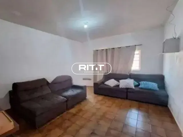 Casa com 356m² 3 quartos e 1 banheiro, à venda, no bairro Vila Marieta em Campinas