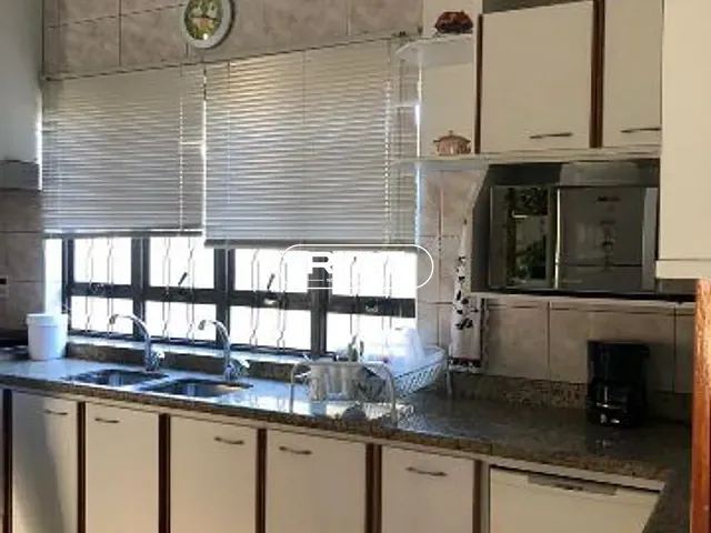 Casa com 395m² 4 quartos e 2 banheiros, à venda, no bairro Jardim Santa Mônica em Campinas