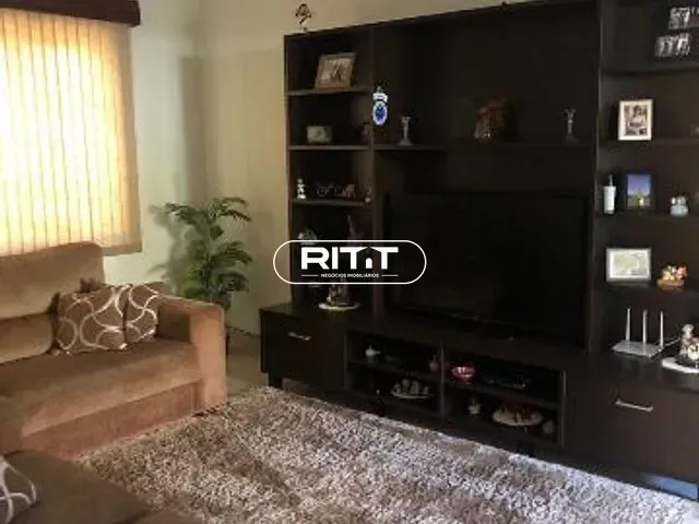 Casa com 395m² 4 quartos e 2 banheiros, à venda, no bairro Jardim Santa Mônica em Campinas
