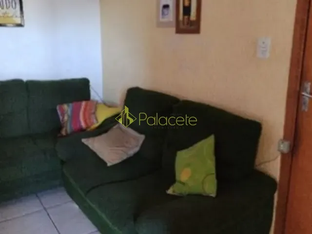 Casa 3 quartos e 1 banheiro, à venda, no bairro Residencial Mombaça em Pindamonhangaba