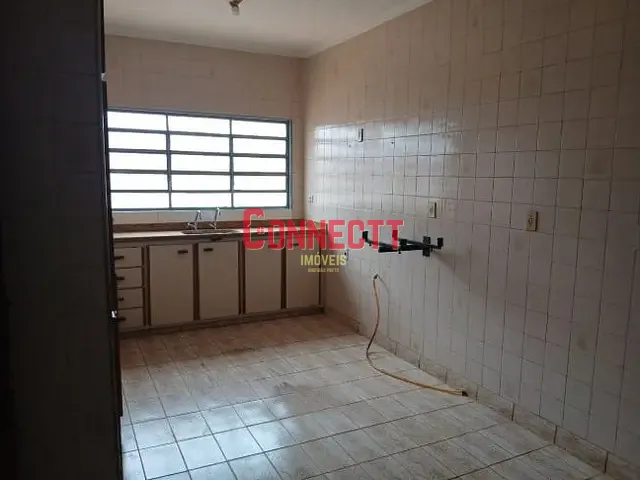 Casa com 141m² 3 quartos e 2 banheiros, à venda, no bairro Independência em Ribeirão Preto