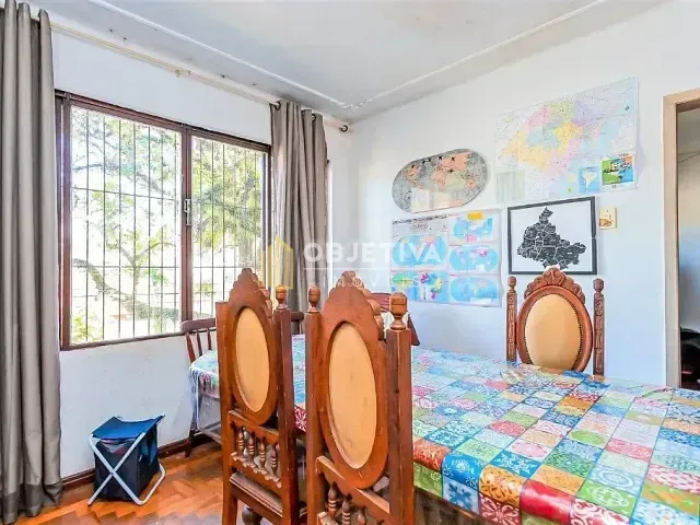 Casa com 320m² 3 quartos e 2 banheiros, à venda, no bairro Partenon em Porto Alegre