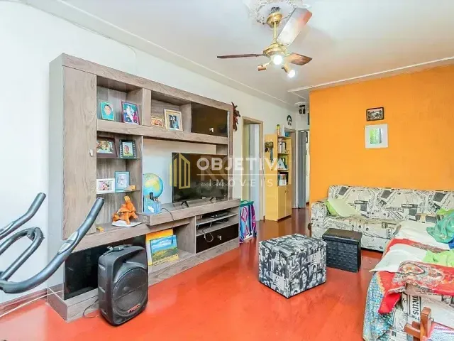 Casa com 320m² 3 quartos e 2 banheiros, à venda, no bairro Partenon em Porto Alegre