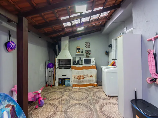 Casa 2 quartos e 2 banheiros, à venda, no bairro Jardim Marilu em Carapicuíba