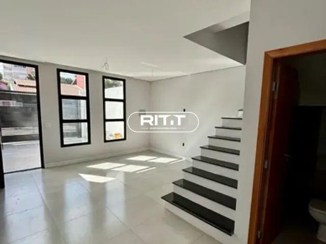 Casa com 137m² 3 quartos e 2 banheiros, à venda, no bairro Parque Jambeiro em Campinas
