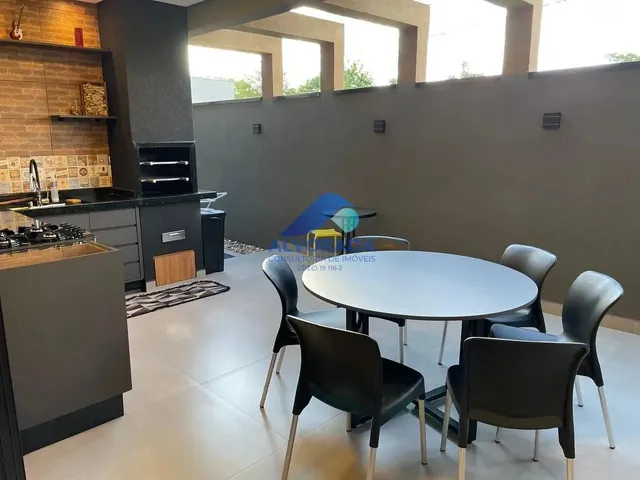 Casa com 200m² 3 quartos e 3 banheiros, à venda, no bairro Jardim Jacinto em Jacareí