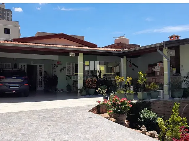 Casa com 650m² 3 quartos e 2 banheiros, à venda, no bairro Jardim Bela Vista em Nova Odessa