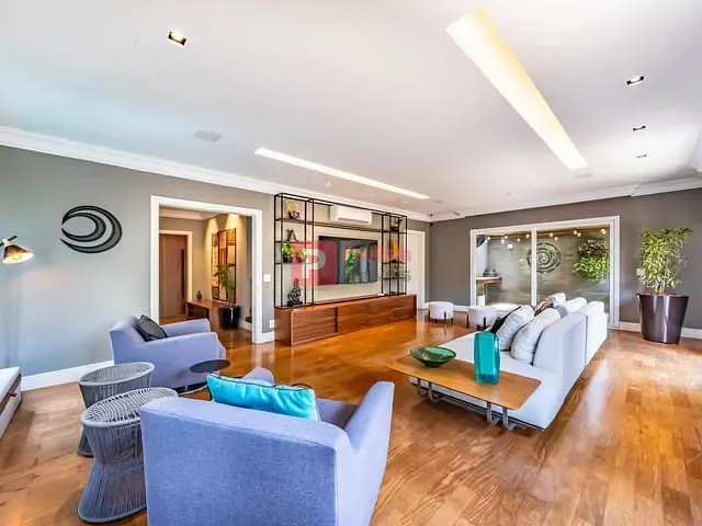 Casa com 455m² 4 quartos e 5 banheiros, à venda, no bairro Alto da Boa Vista em São Paulo