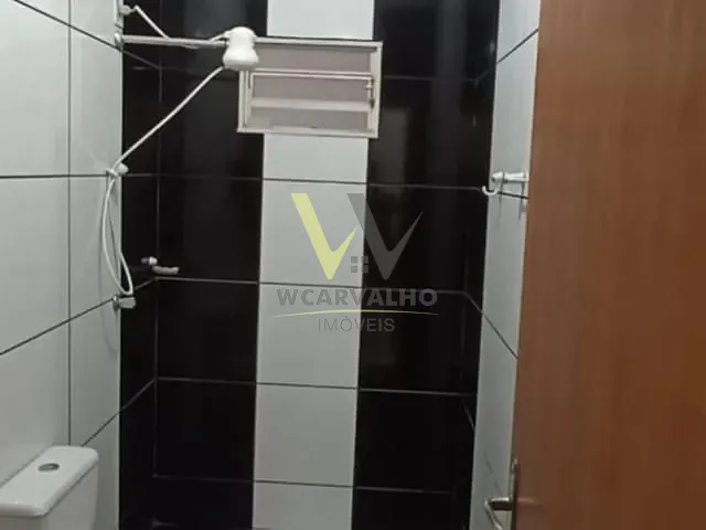 Casa com 180m² 3 quartos e 2 banheiros, à venda, no bairro Jardim Alexandrina em Anápolis