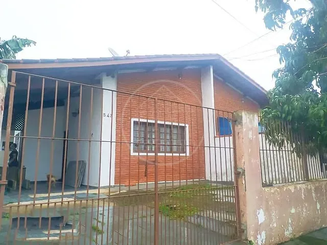 Casa com 189m² 3 quartos e 1 banheiro, à venda, no bairro Manacá dos Itatins em Peruíbe