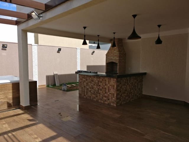 Foto do Casa - Casa com 3 dormitórios à venda, 205 m² por R$ 950.000,00 - Recreio dos Bandeirantes - Uberaba/MG | ZUCATO IMOBILIARIA LTDA