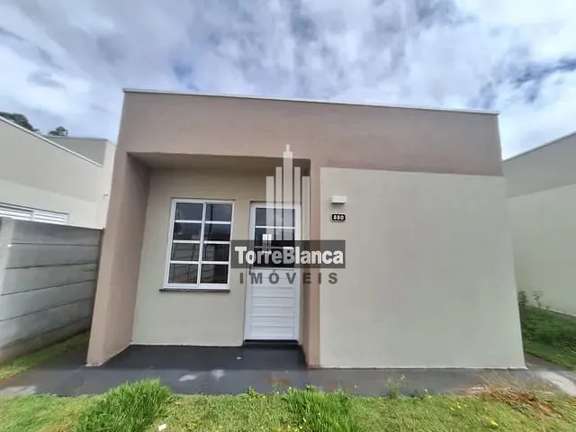 Casa com 50m² 2 quartos e 1 banheiro, para alugar, no bairro Neves em Ponta Grossa