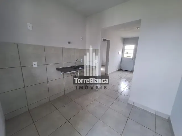 Casa com 50m² 2 quartos e 1 banheiro, para alugar, no bairro Neves em Ponta Grossa
