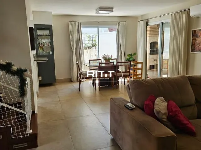 Casa com 316m² 4 quartos e 5 banheiros, à venda, no bairro Jardim Myrian Moreira da Costa em Campinas