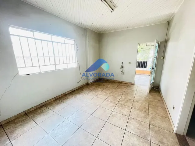 Casa com 288m² 2 quartos e 2 banheiros, à venda, no bairro Santana em São José Dos Campos