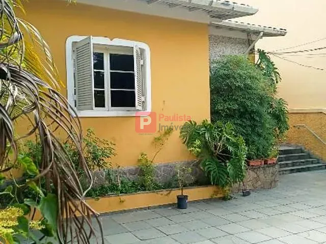 Casa com 170m² 3 quartos e 2 banheiros, para alugar, no bairro Campo Belo em São Paulo