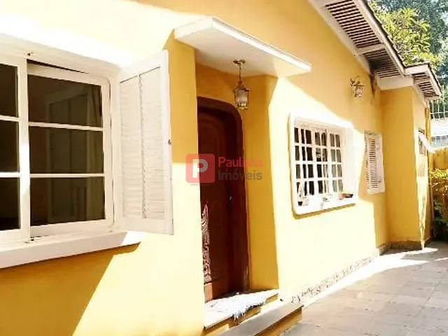Casa com 170m² 3 quartos e 2 banheiros, para alugar, no bairro Campo Belo em São Paulo