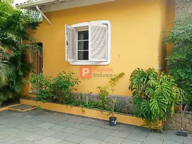 Casa com 170m² 3 quartos e 2 banheiros, para alugar, no bairro Campo Belo em São Paulo