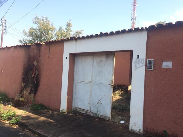 Foto do Casa - Casa à venda 3 Quartos, 300M², Conjunto Pontal, Uberaba - MG | ZUCATO IMOBILIARIA LTDA
